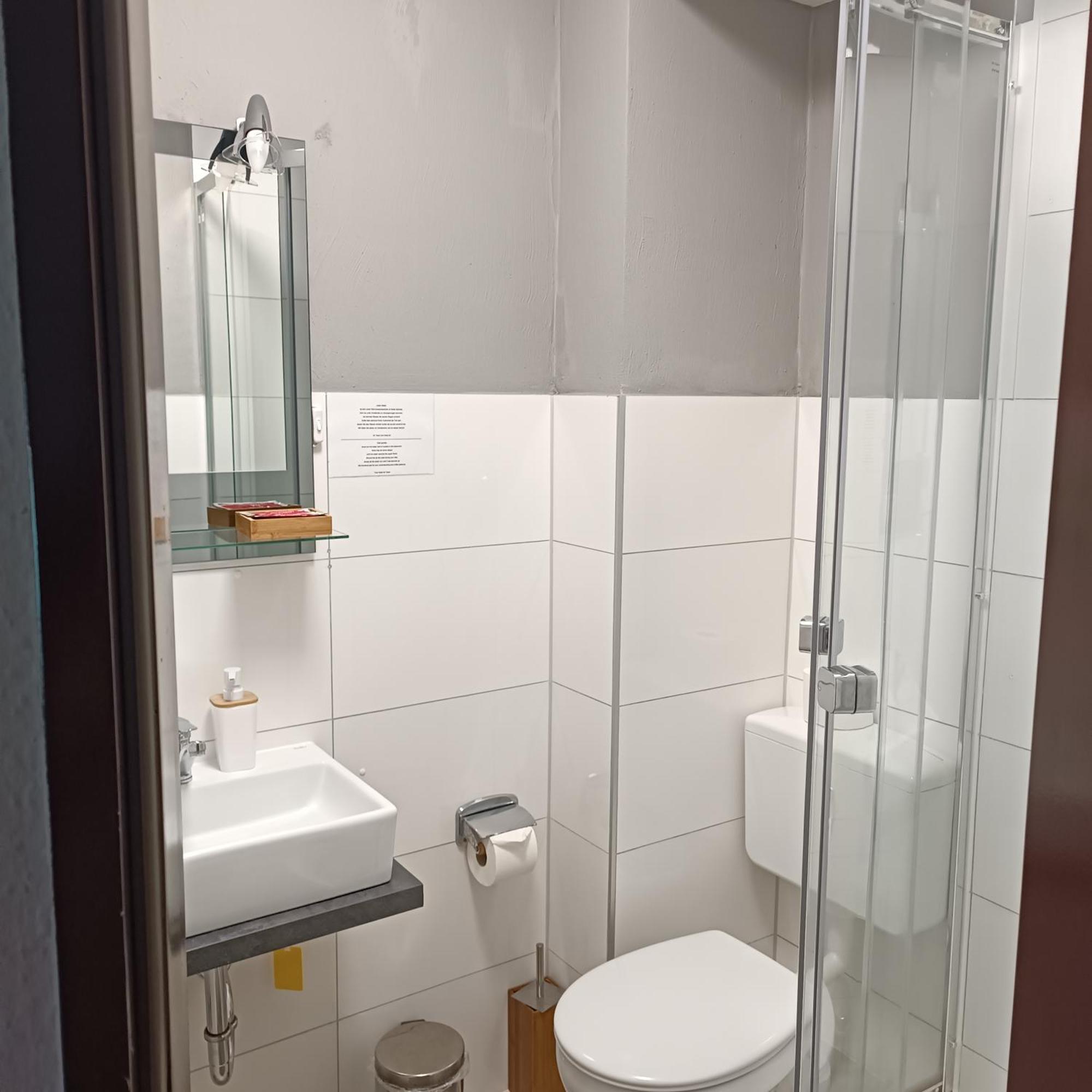 Hotel Ari Kaiserslautern Eksteriør billede