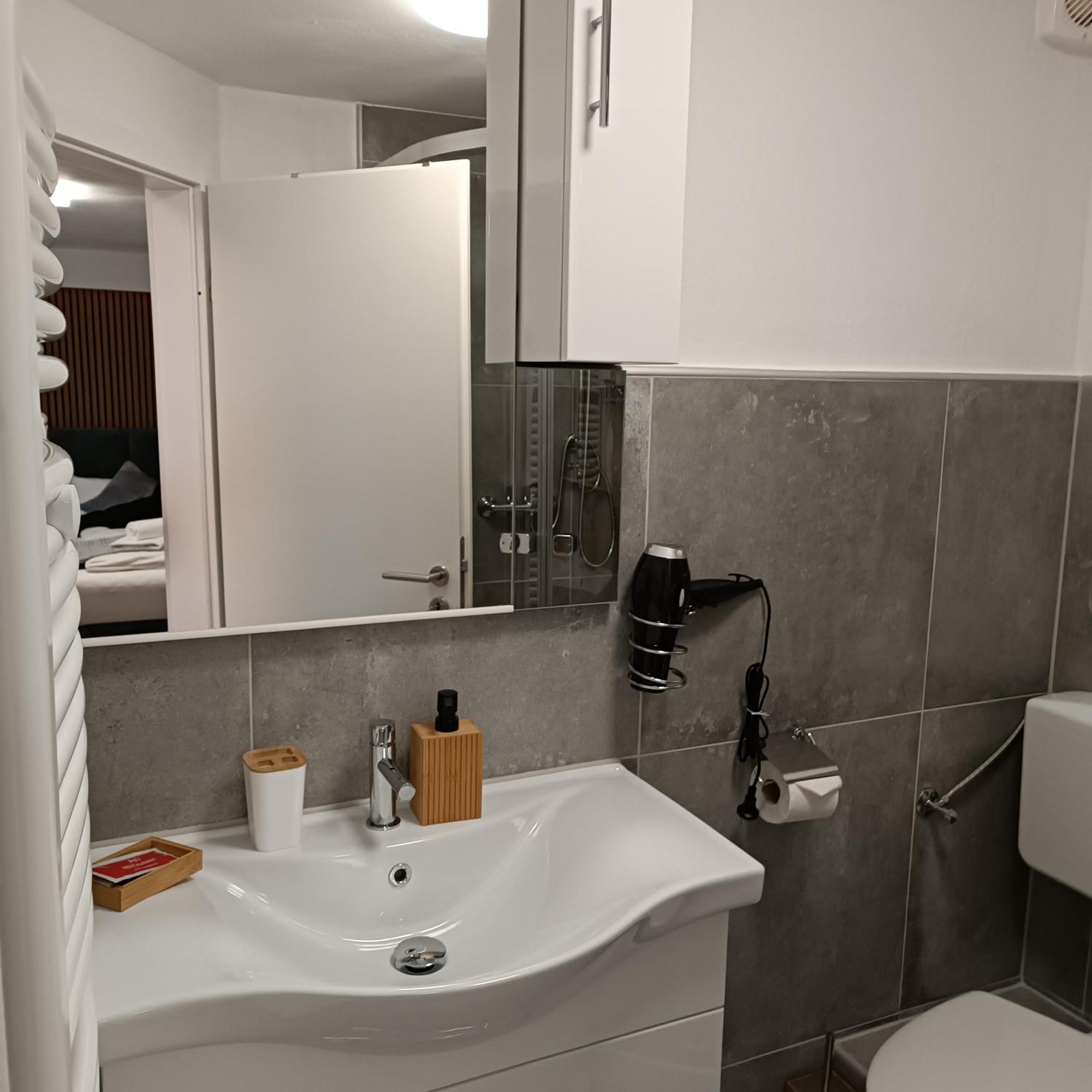 Hotel Ari Kaiserslautern Eksteriør billede